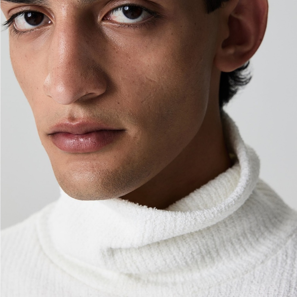 H&M Men's Ribbed Turtleneck Sweater - New